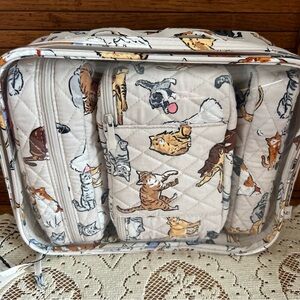 Vera Bradley NWT  A Cats Life   4 piece cosmetic travel  bag set